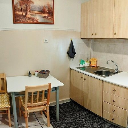 Evaggelia'S Apartments 1 Διαμονή Στο Κέντρο Kozani Buitenkant foto